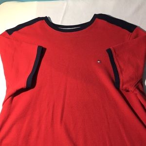 Tommy Hilfiger t shirt